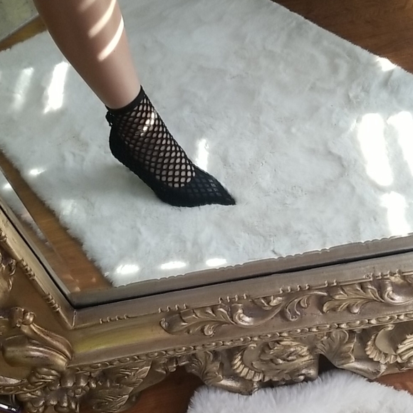 SOLD - Picture 7 of 8